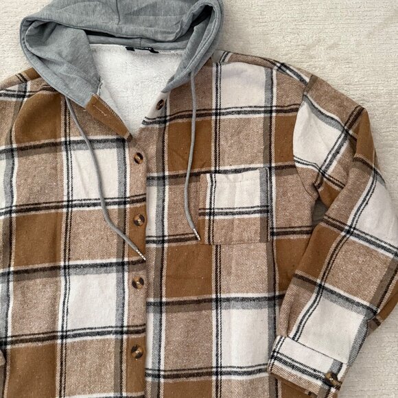 ChicMe Plaid Hooded Jacket Size L Camel Brown Fleece Lined Casual Boho Shacket - Picture 9 of 10